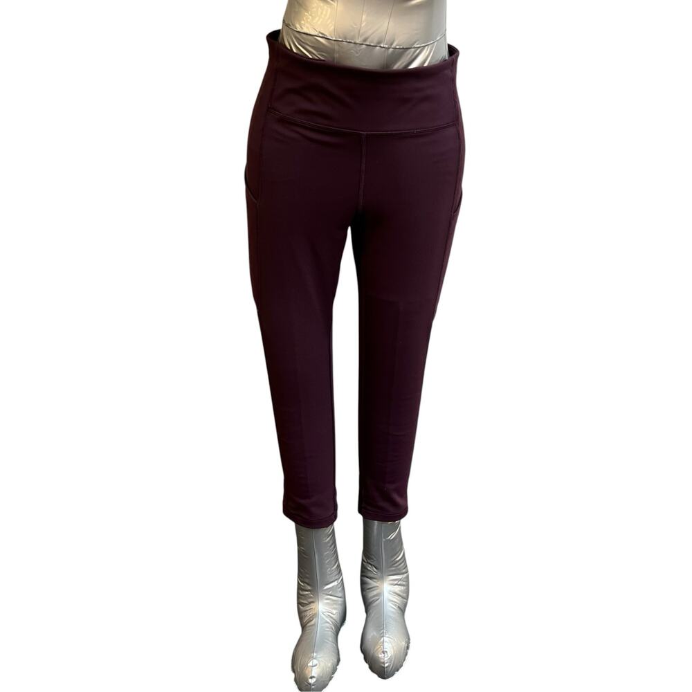 Lululemon Burgundy High Rise Cropped Leggings Women’s Size 6 Athletic